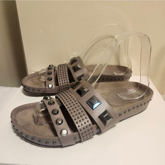 Ivy Kirzhner Gray Leather Strappy Slide Sandals w/Silver Matte studs Sz.7 $345 - Picture 1 of 11